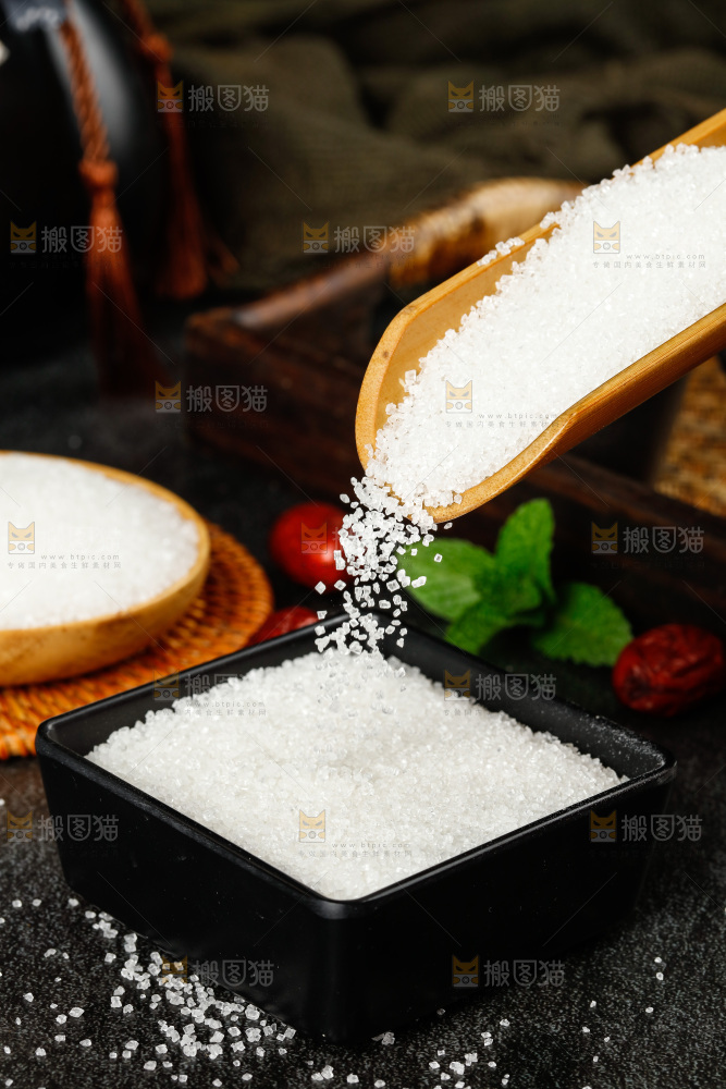 深底上的白砂糖