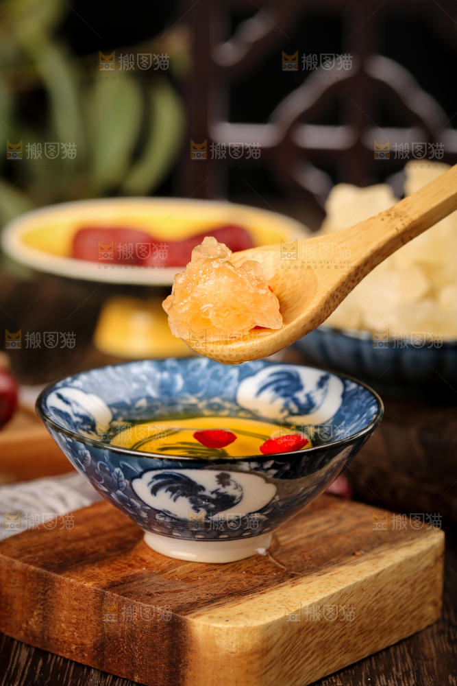 深底上的黄冰糖