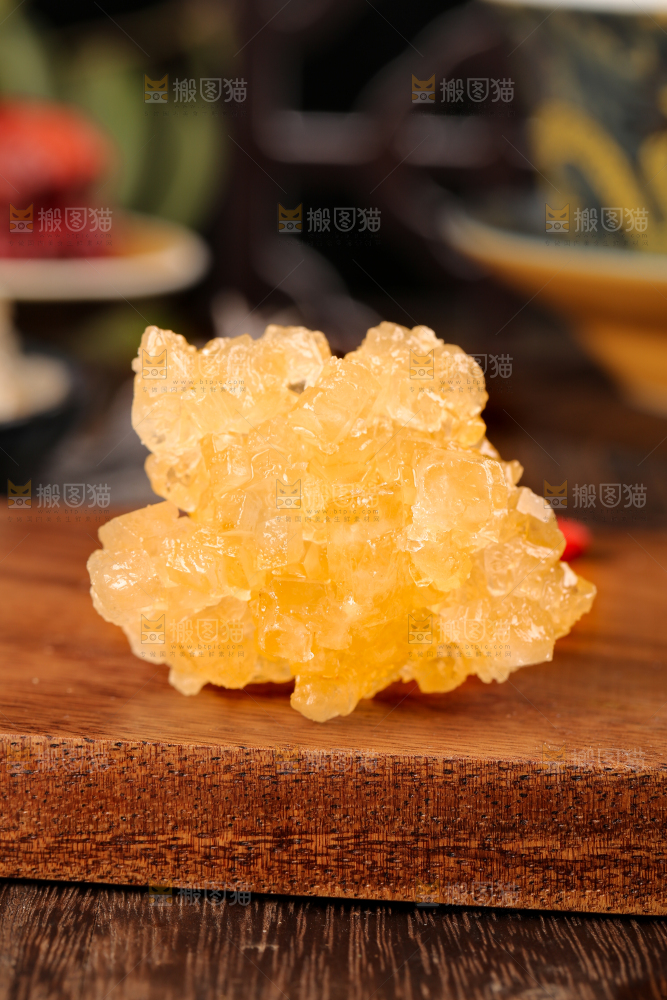深底上的黄冰糖