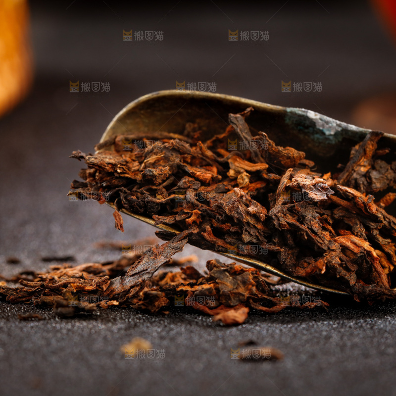 深底上的古树普洱