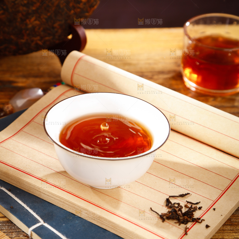 深底上的古树普洱