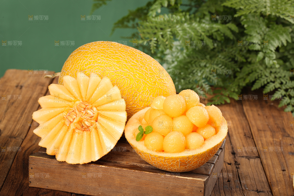 深底上的黄皮哈密瓜