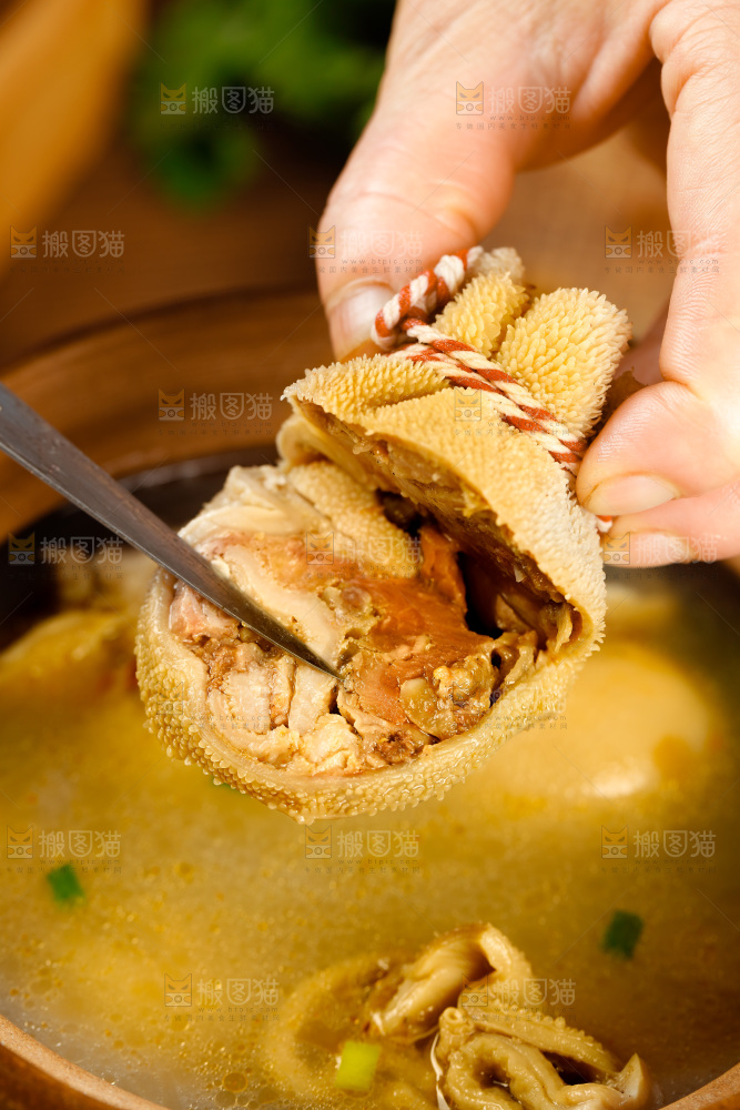 深底上的肚包肉