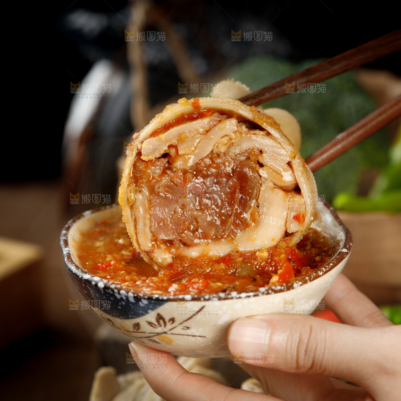 深底上的肚包肉