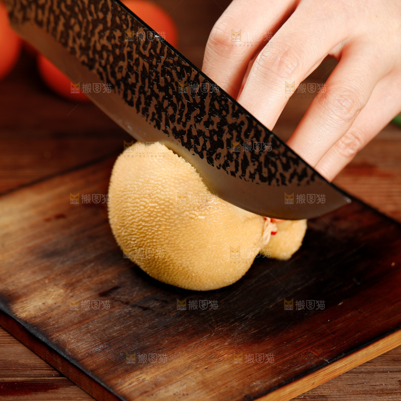 深底上的肚包肉