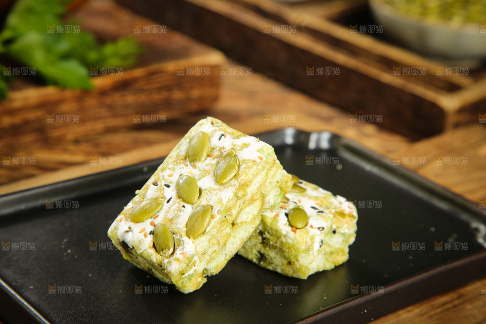 木底上的沙琪玛