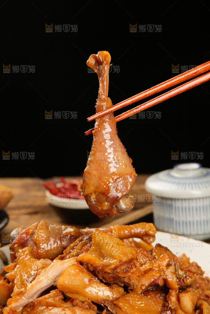 深底上的风干鸡