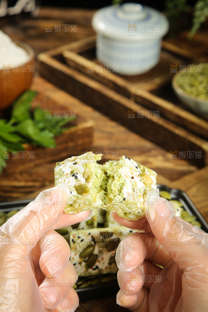 木底上的沙琪玛
