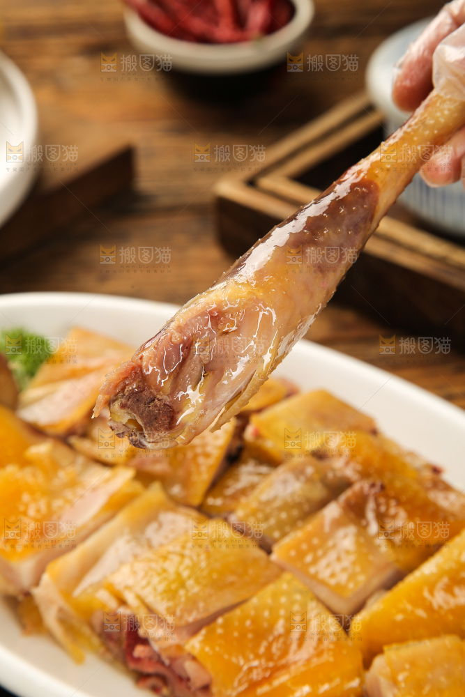 深底上的风干鸡