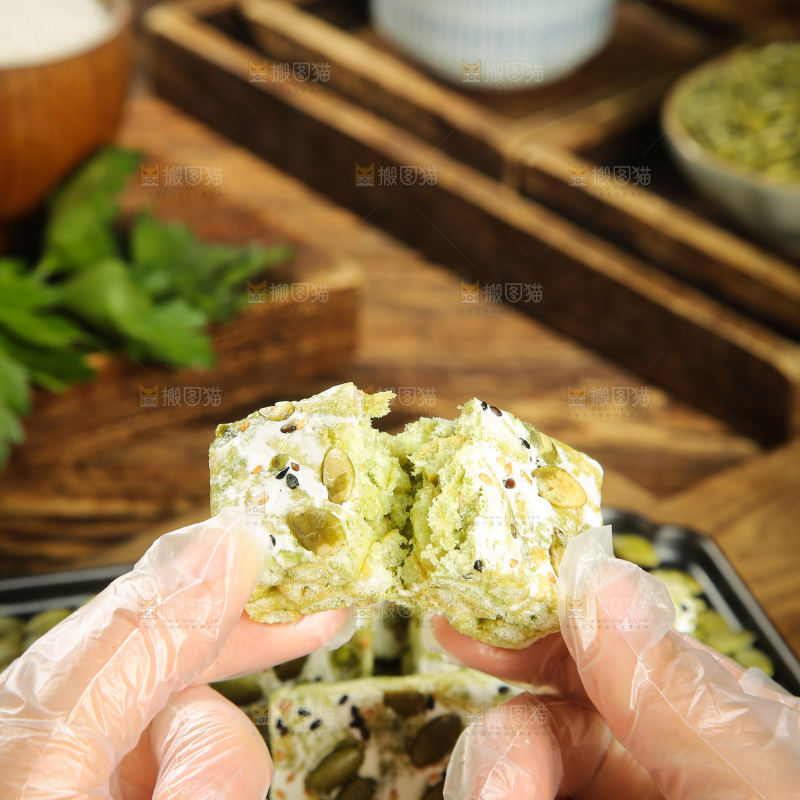 木底上的沙琪玛
