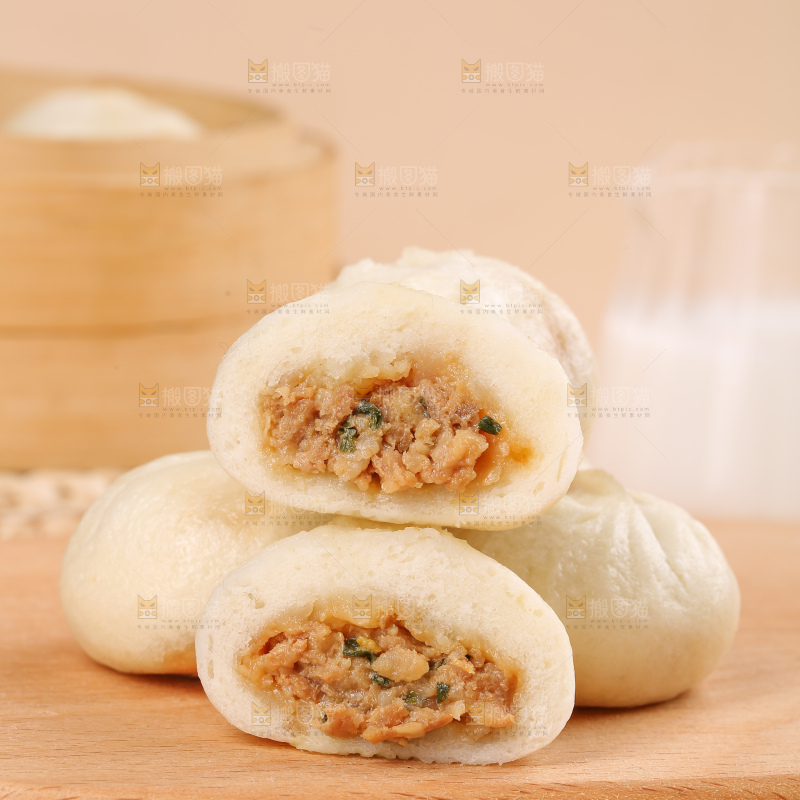 浅底上的发面小笼包