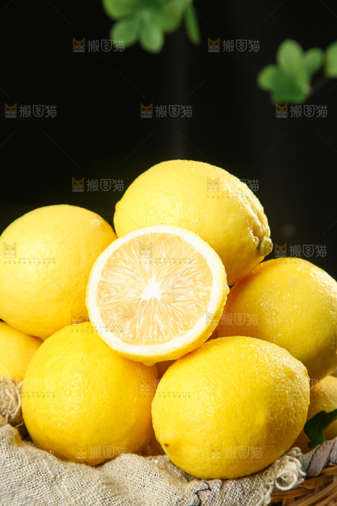 深底上的安岳黄柠檬