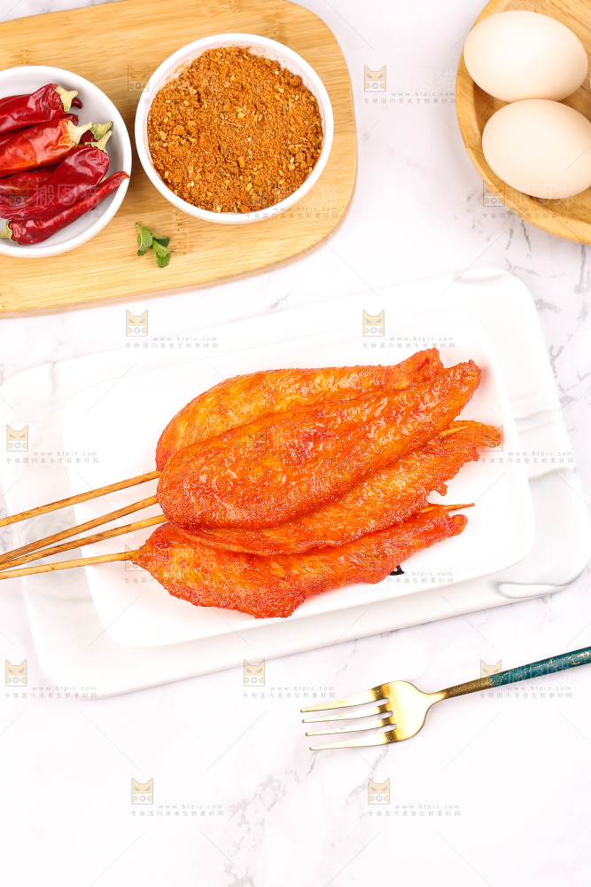 浅底上的里脊肉