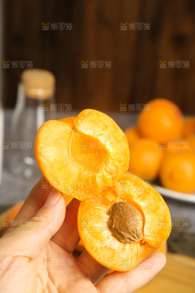 深底上的大黄杏