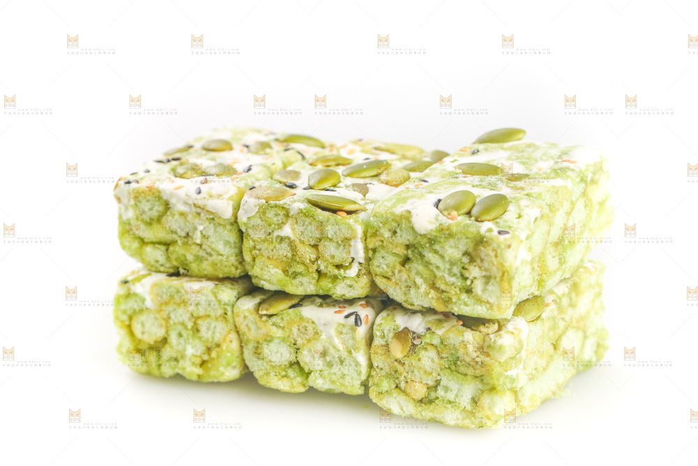白底上的沙琪玛