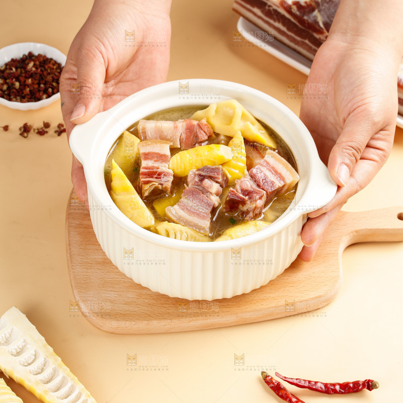 碗里的腌笃鲜