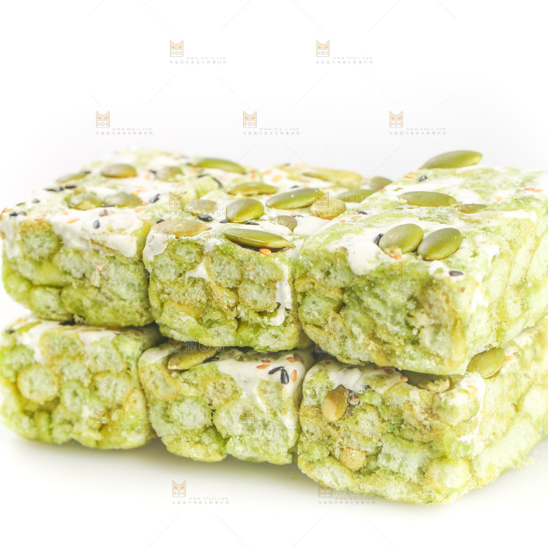 白底上的沙琪玛