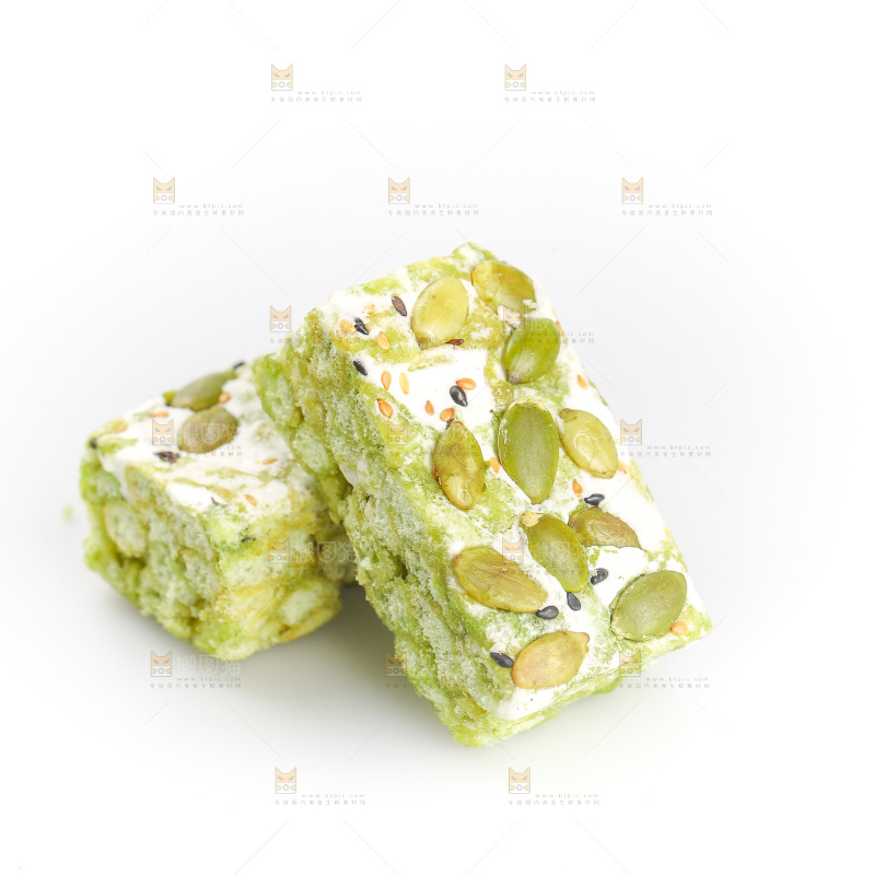 白底上的沙琪玛