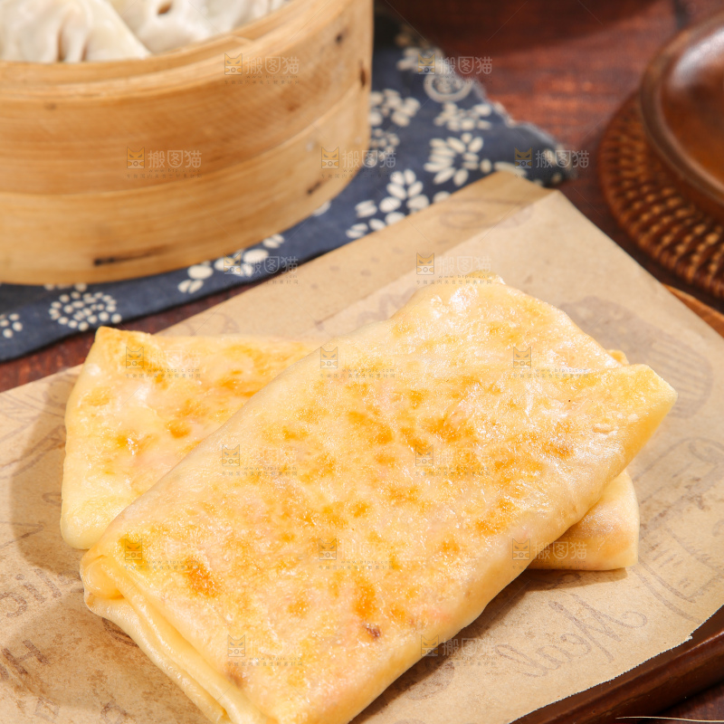 深底上的土豆三丝盒