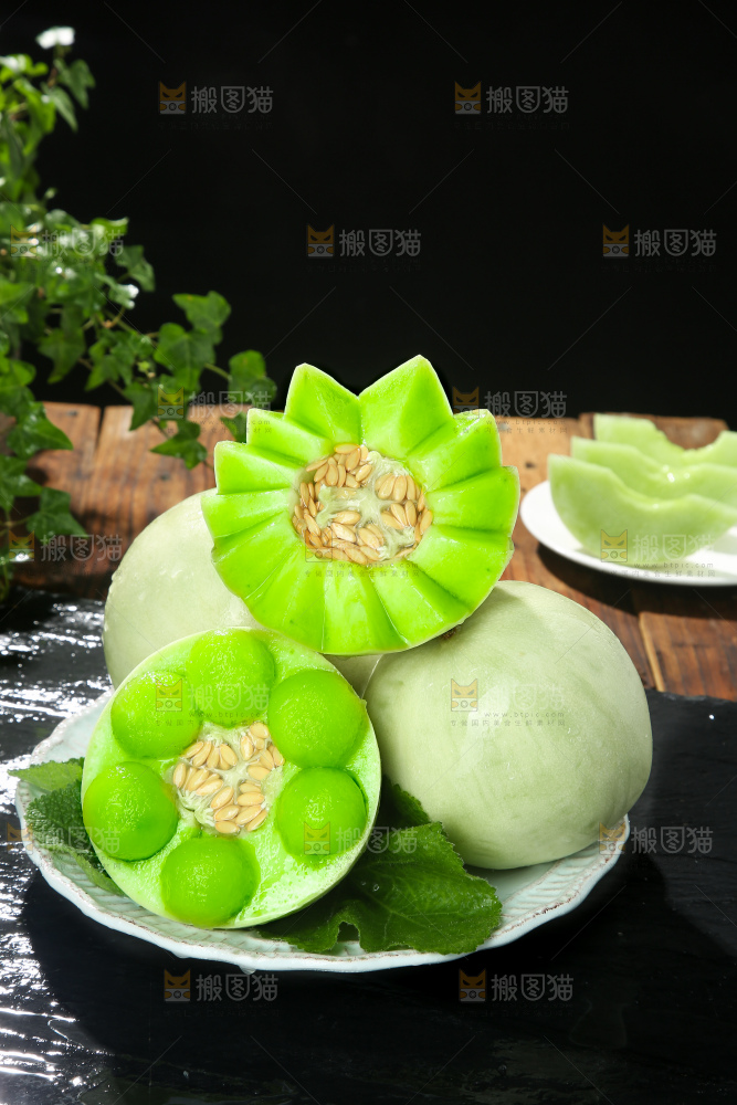 深底上的玉菇甜瓜