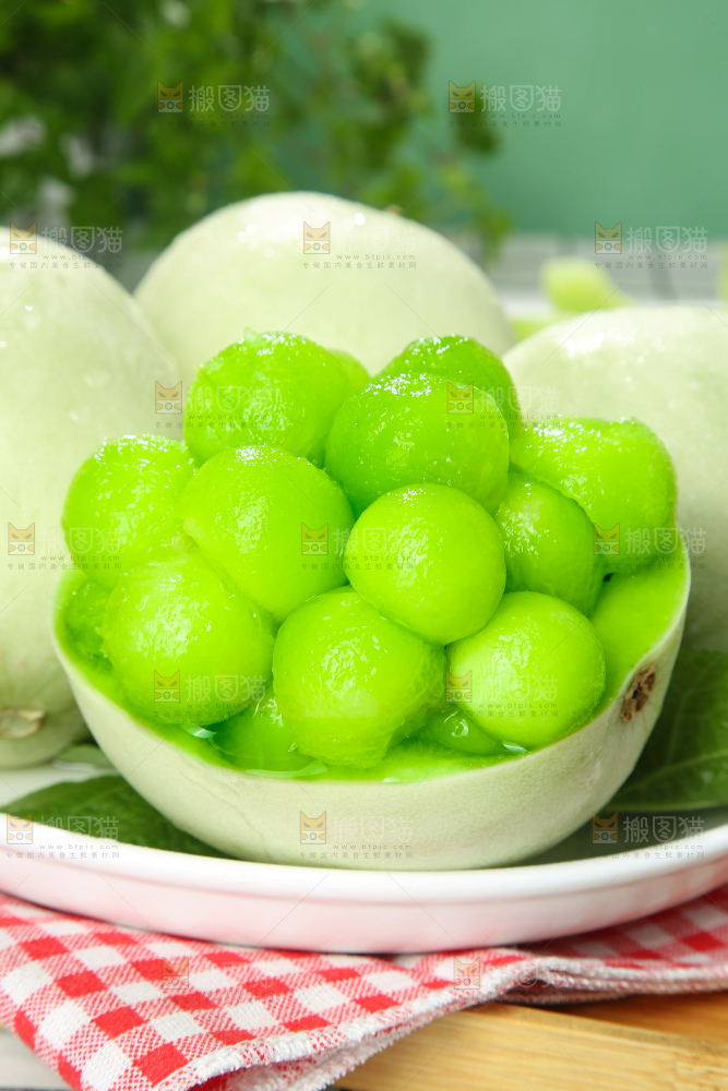 浅底上的玉菇甜瓜