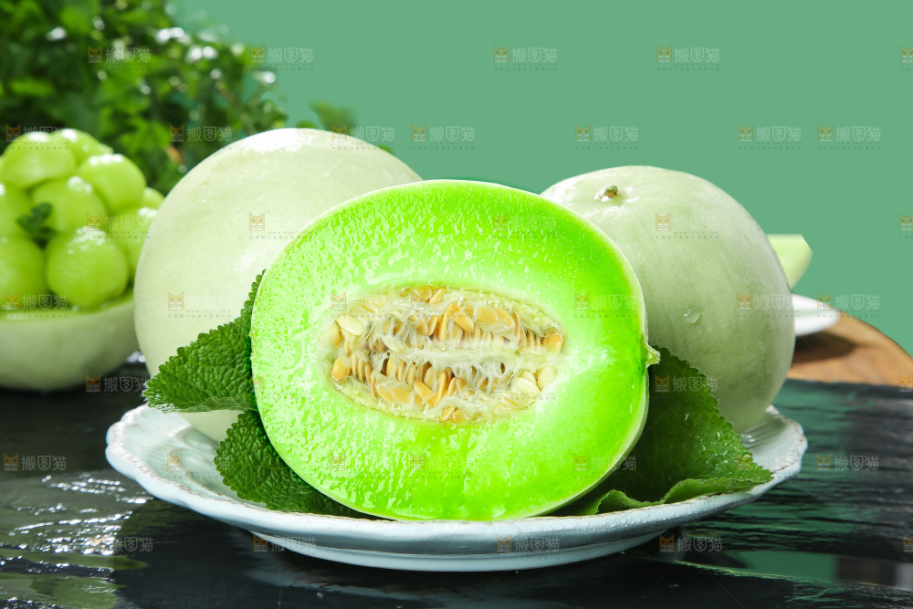 深底上的玉菇甜瓜