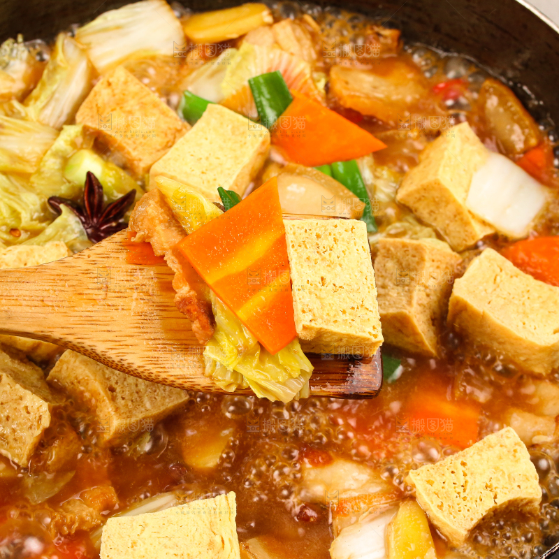 碗里的炖冻豆腐