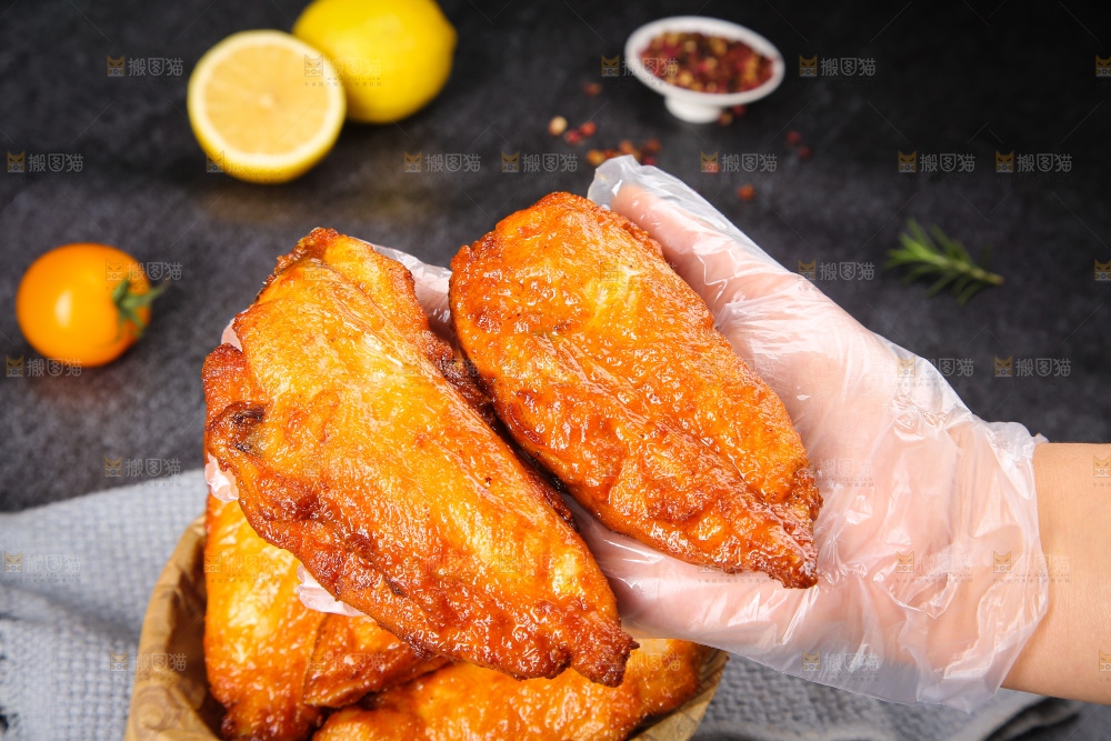 深底上的鸡柳