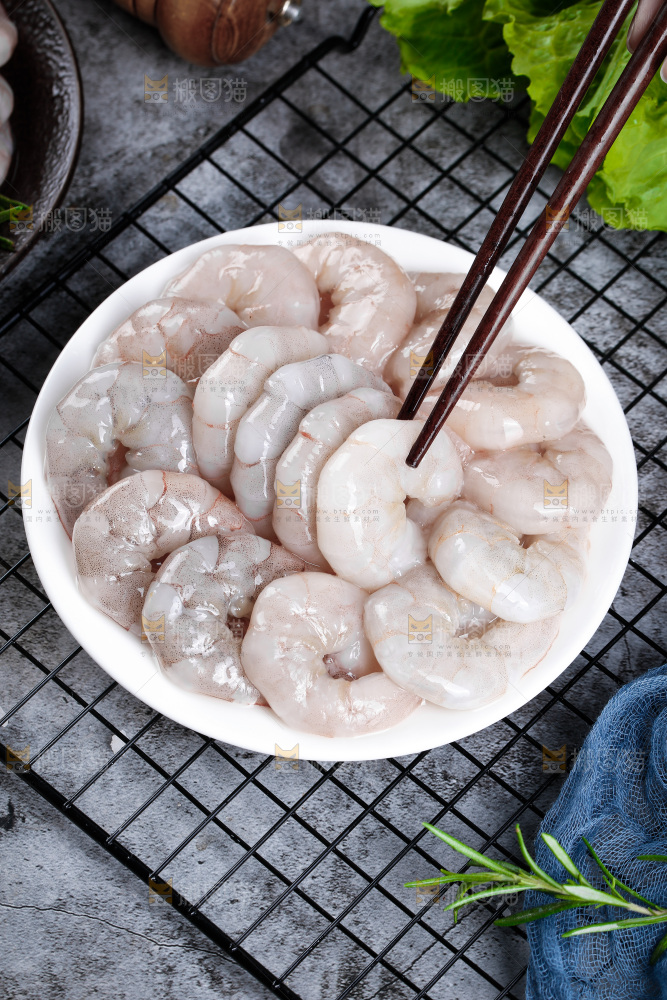 深底上的青岛大虾仁