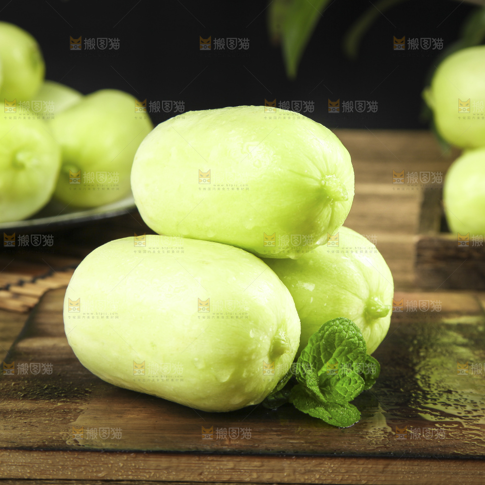 木底上的玉女黄瓜