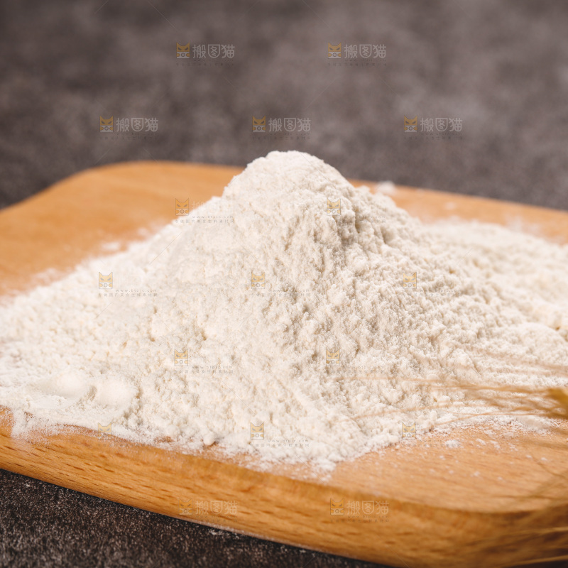 深底上的面粉