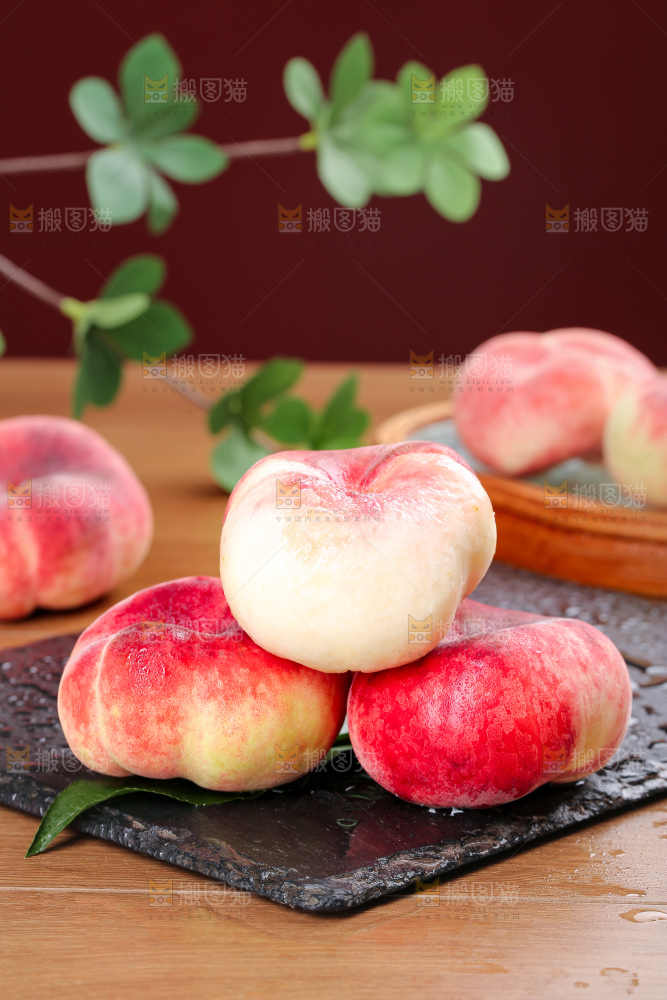 深底上的毛蟠桃