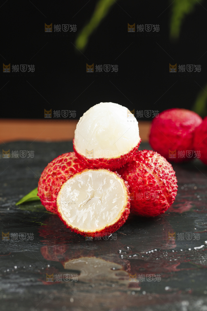 深底上的无核荔枝