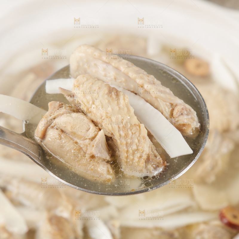 深底上的椰子鸡