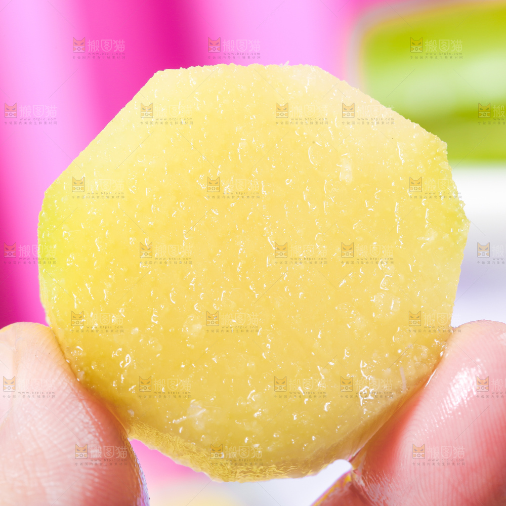 浅底上的白玉甘蔗