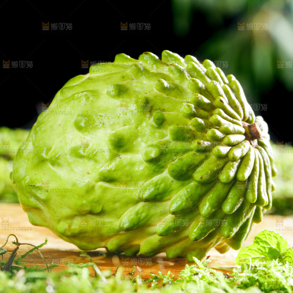 深底上的释迦果