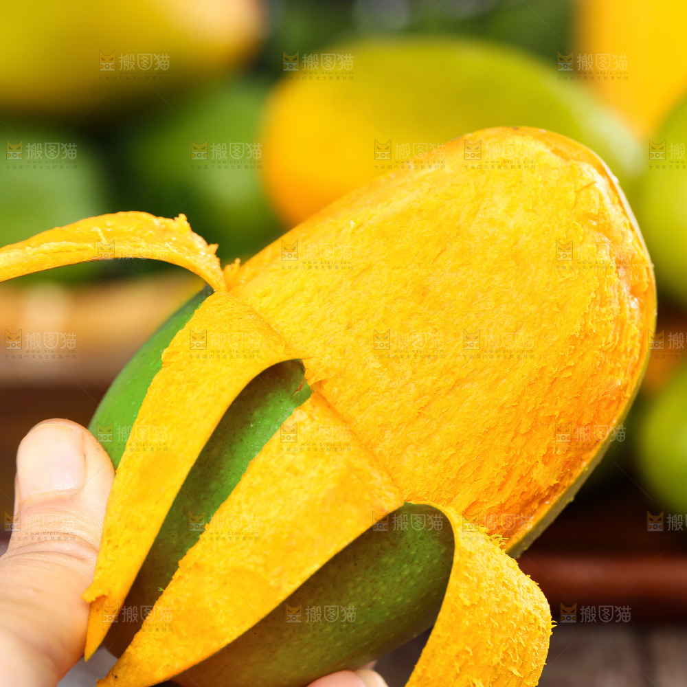 深底上的椰香芒