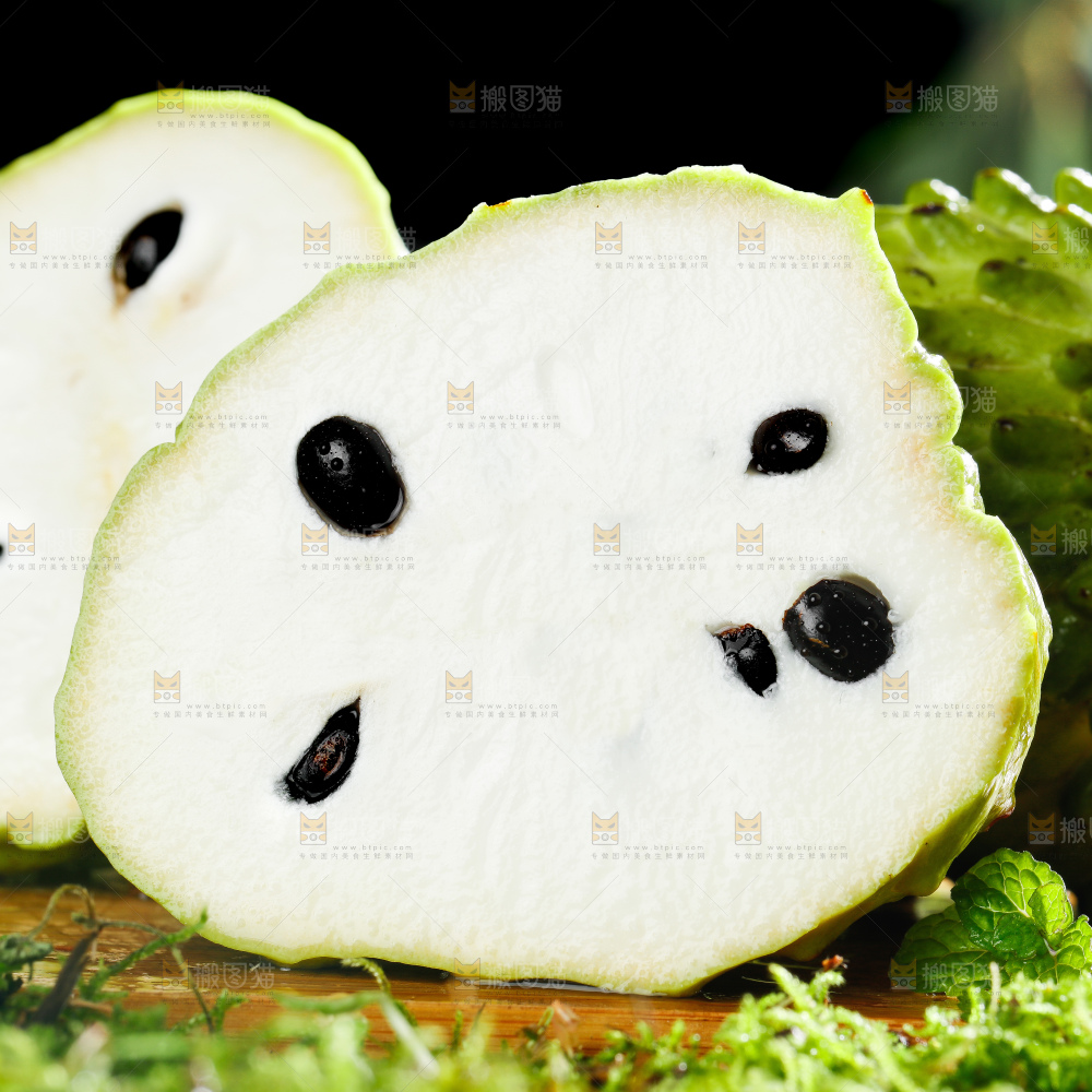 深底上的释迦果