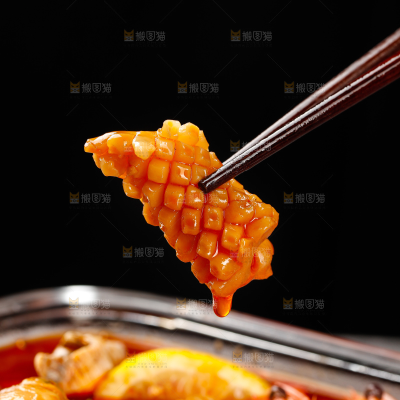 深底上的捞汁小海鲜