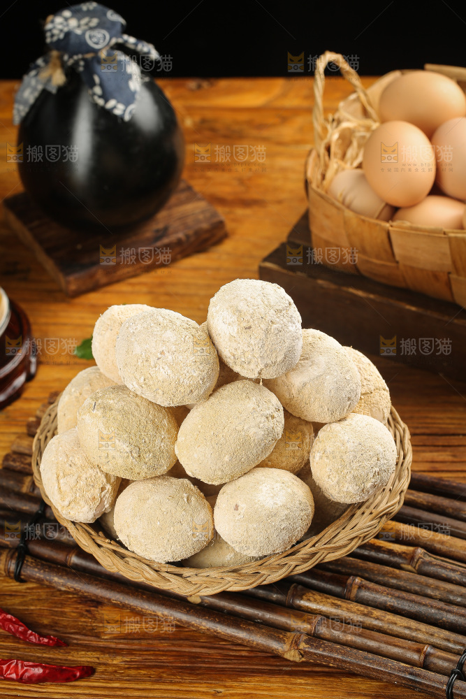 木底上的变蛋