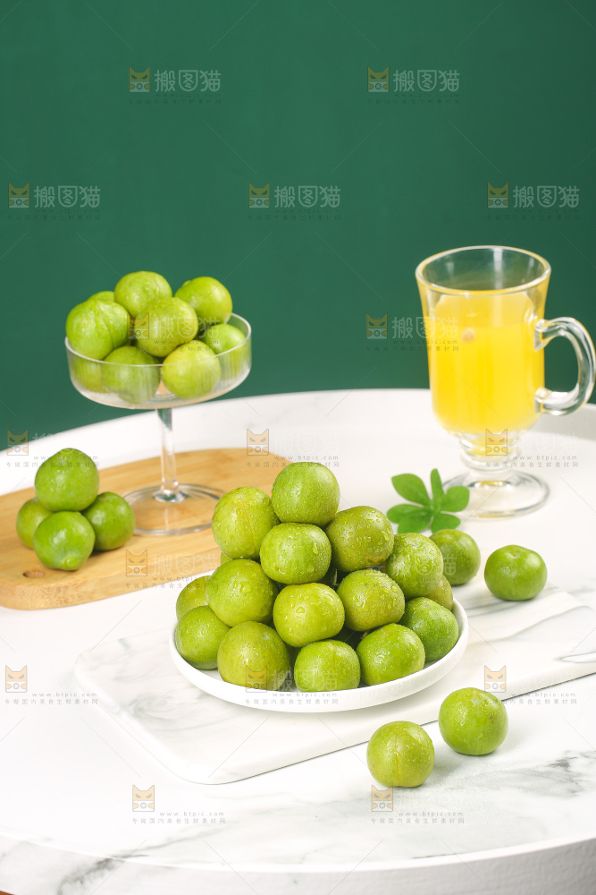 木底上的脱骨李