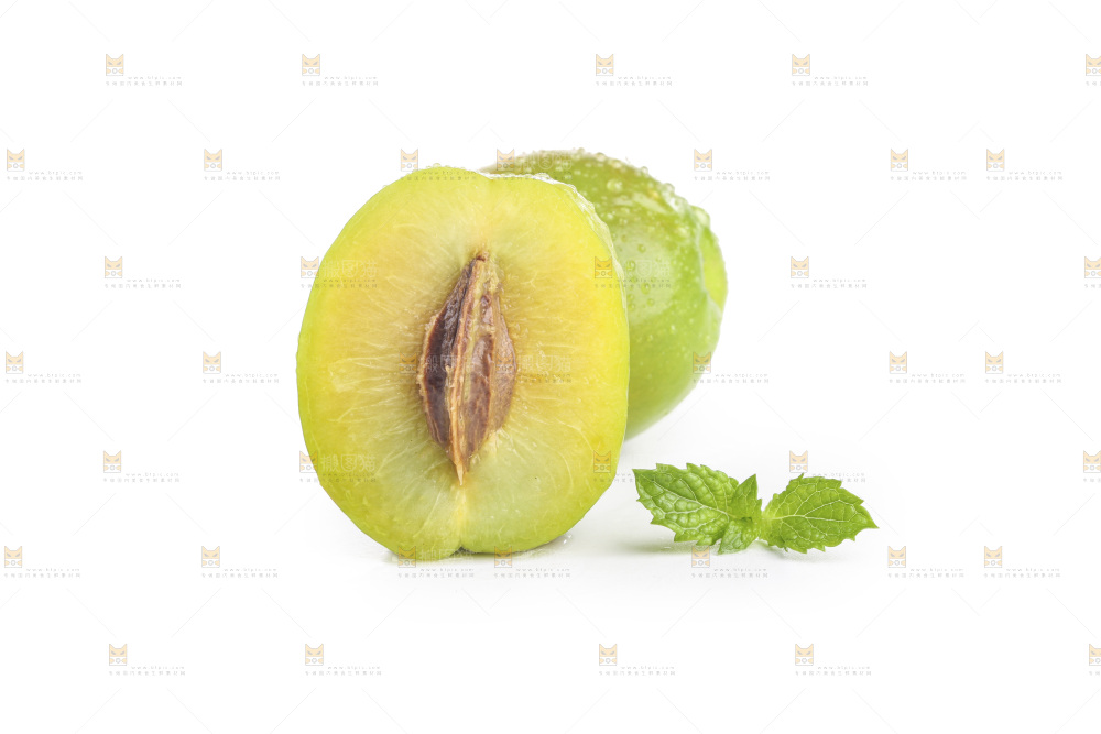 白底上的大梨杏