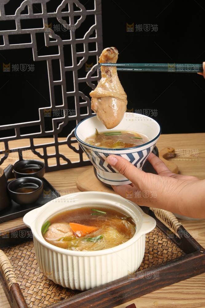 碗里的霸王花鸡汤