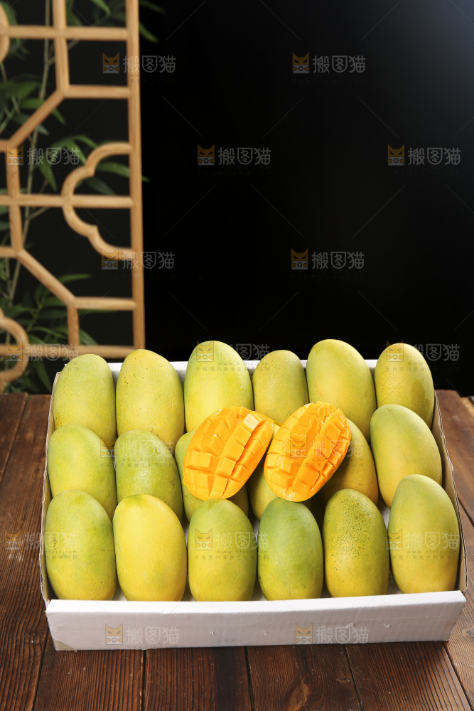 深底上的椰香芒