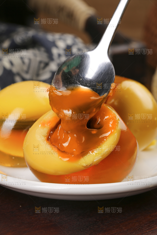 深底上的变蛋