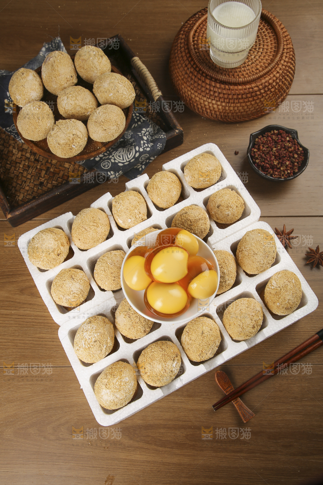 深底上的变蛋