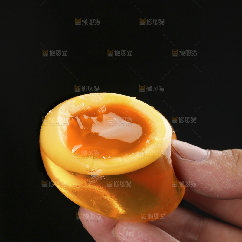 深底上的变蛋