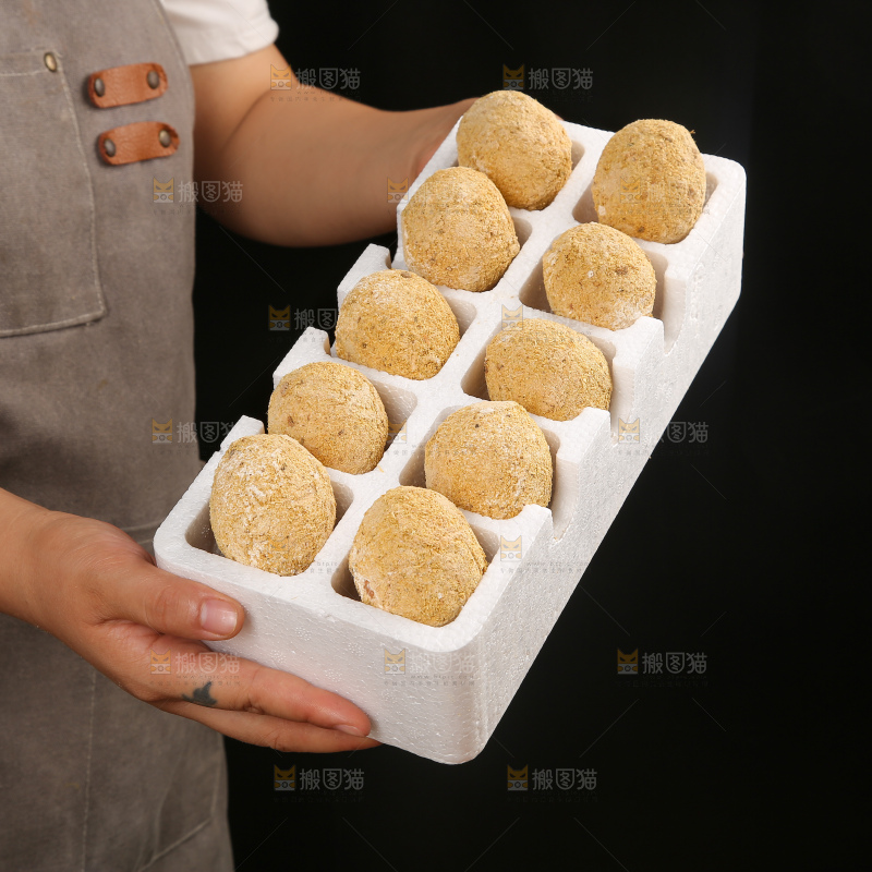深底上的变蛋