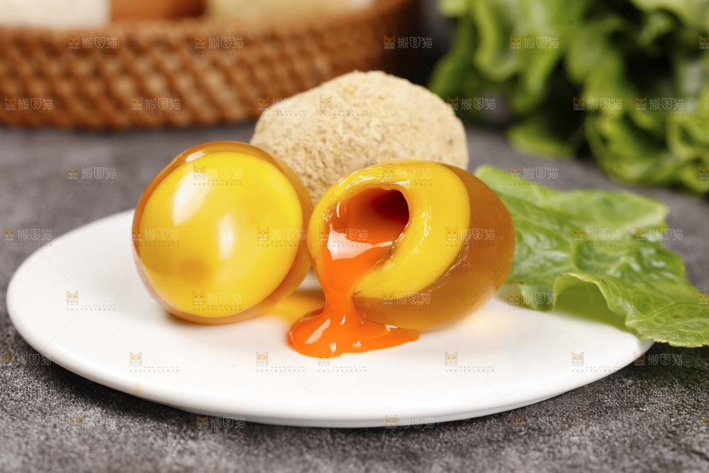 深底上的变蛋