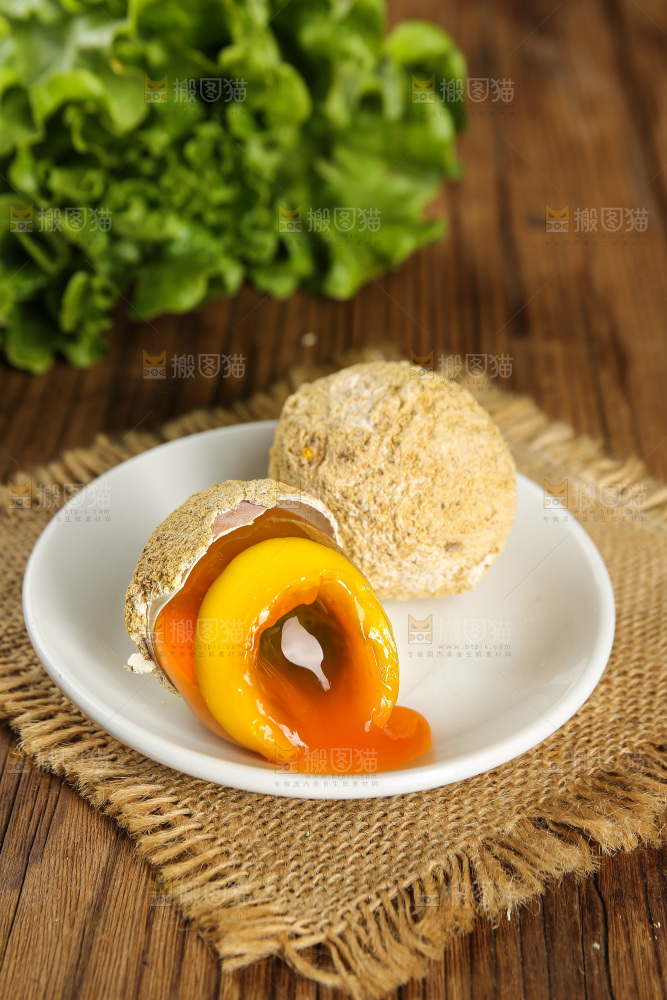 深底上的变蛋